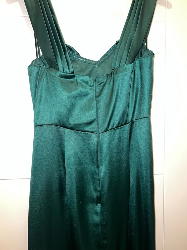 Vestido fiesta corte princesa verde