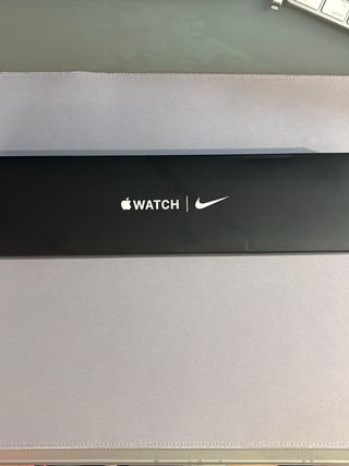 Apple Watch Nike SE GPS 44mm Aluminio
