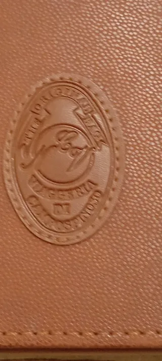 Maletín maquillaje marrón y dorado