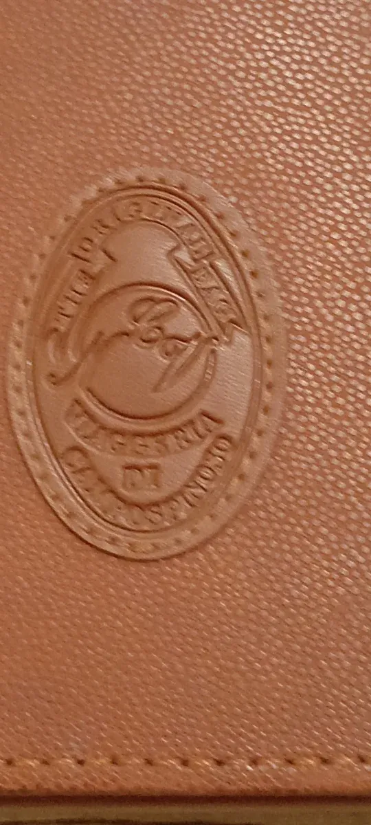 Maletín maquillaje marrón y dorado