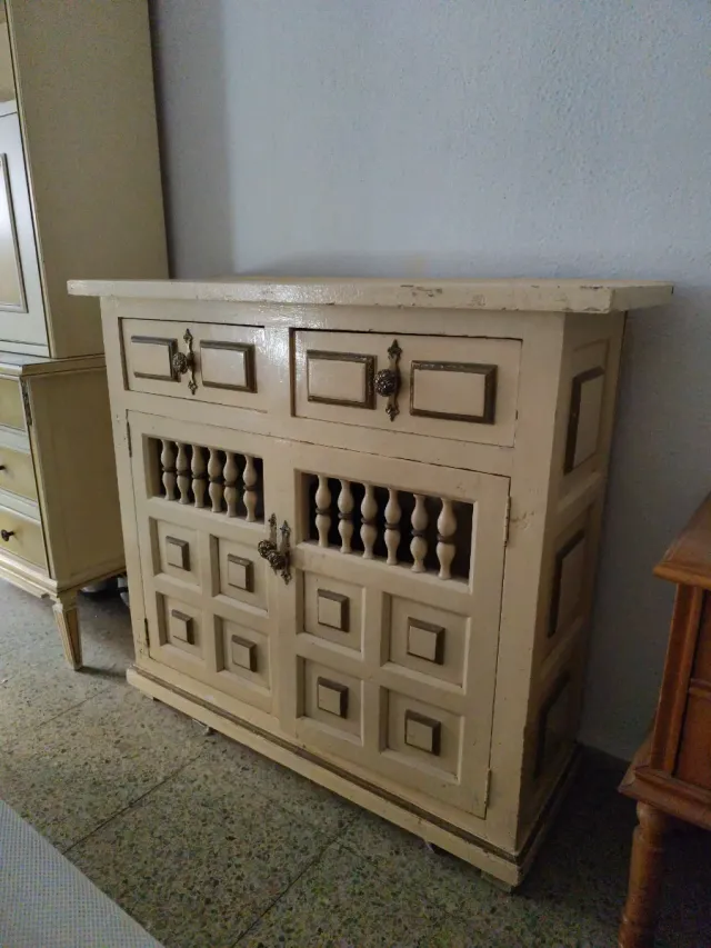 Mueble Auxiliar Vintage Madera Beige y Dorado