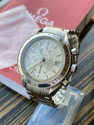 Omega Speedmaster Cronógrafo Automático Plata