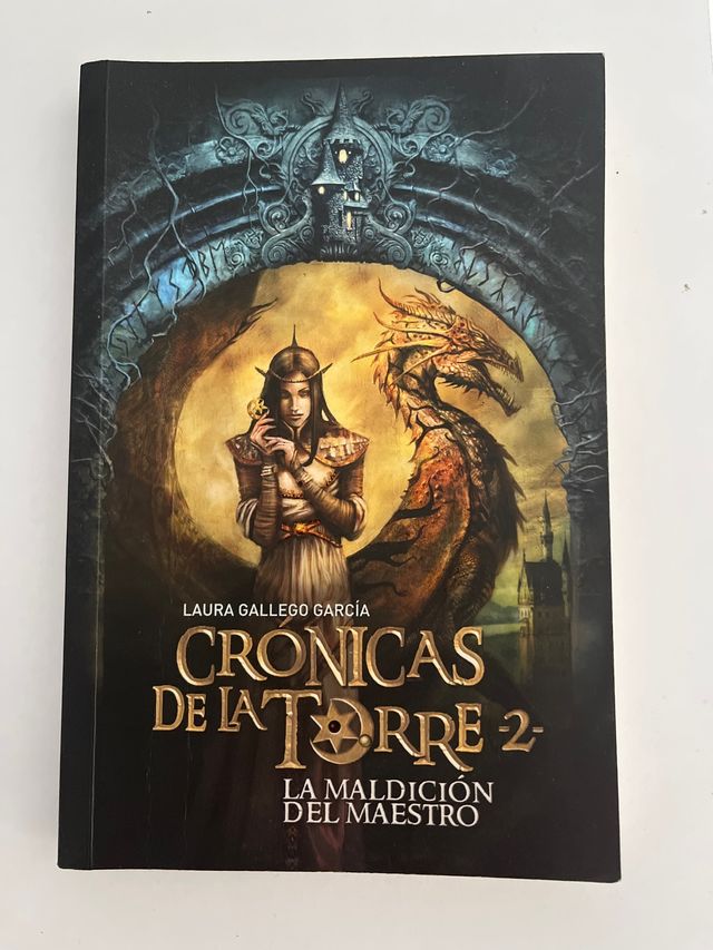 Crónicas de la Torre II. La maldición del Maest...