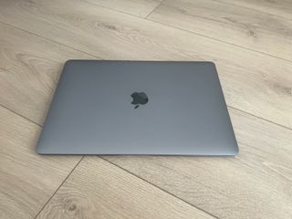 MacBook Air 2019 13 Intel Core i5 1.6 GHz