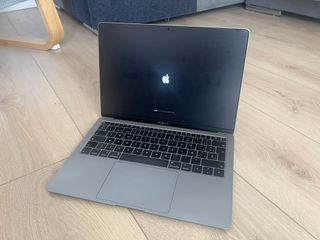 MacBook Air 2019 13 Intel Core i5 1.6 GHz
