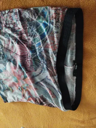 Pantalón tattoo Desigual