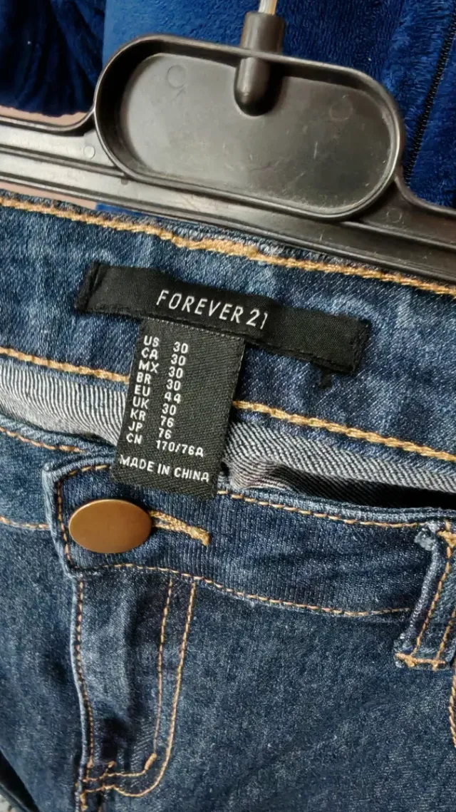 Pantalón vaquero mujer Forever 21 Talla 44