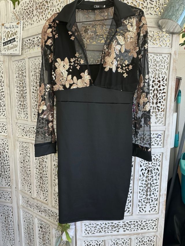 Vestido fiesta negro y dorado lentejuelas