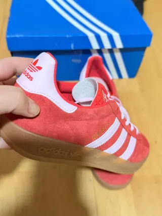 Adidas Gazelle rosas/rojas