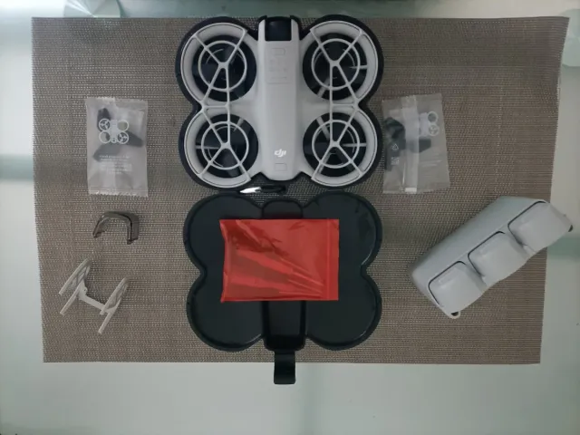 DJI Neo con Accessori