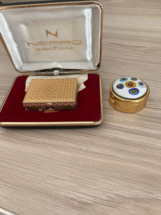 Despertador NEPRO electrónico y pastillero