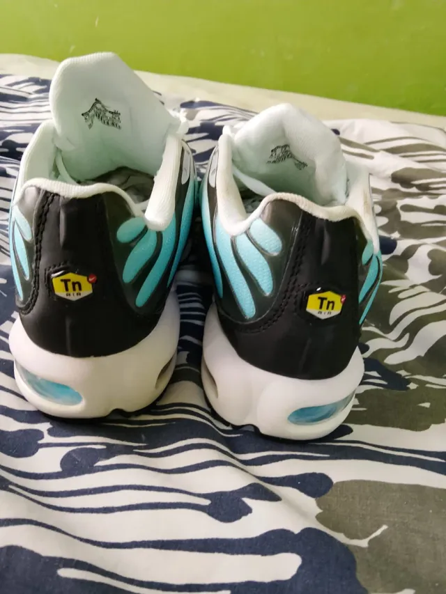 Tenis Nike Talla 42 Nuevos