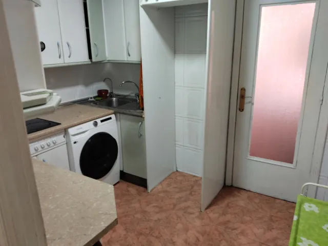 Segundo piso muy luminoso 4 habitaciones