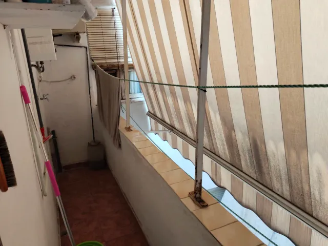 Segundo piso muy luminoso 4 habitaciones