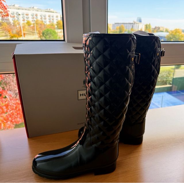 Botas Hunter acolchadas negras sin estrenar