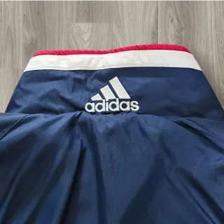 Chaqueta Adidas Cortavientos Vintage Azul y Rojo