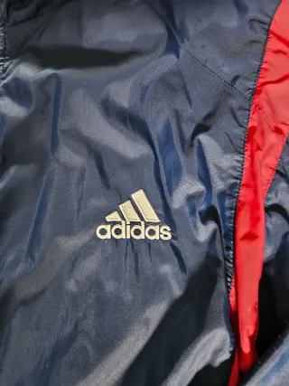Chaqueta Adidas Cortavientos Vintage Azul y Rojo