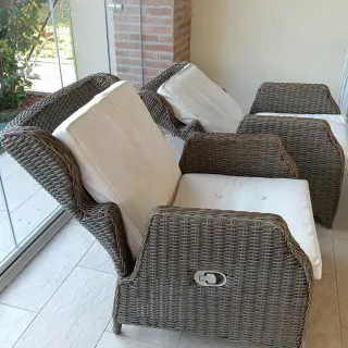 2 Poltrone Reclinabili Manualmente