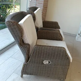 2 Poltrone Reclinabili Manualmente