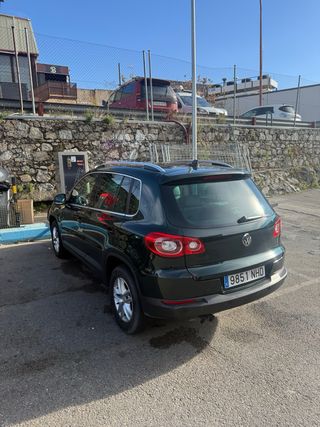Volkswagen Tiguan 2011