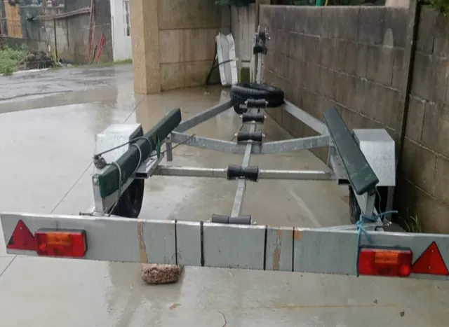 Remolque náutico para barco