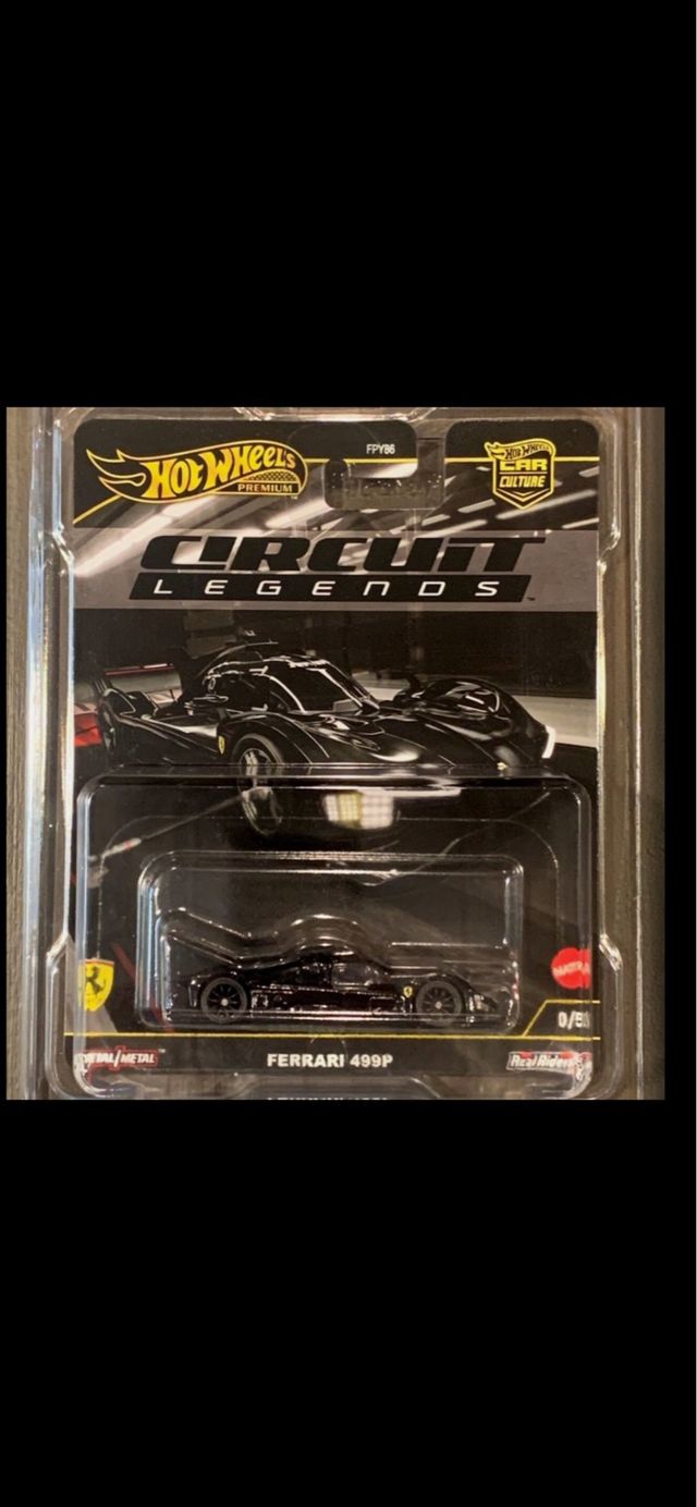 Ferrari 499P “chase” hot wheels