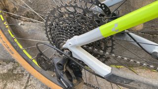 Bicicleta electrica Cube reaction pro hybrid 625