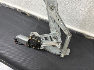 Elevalunas Nissan Micra K11 derecho