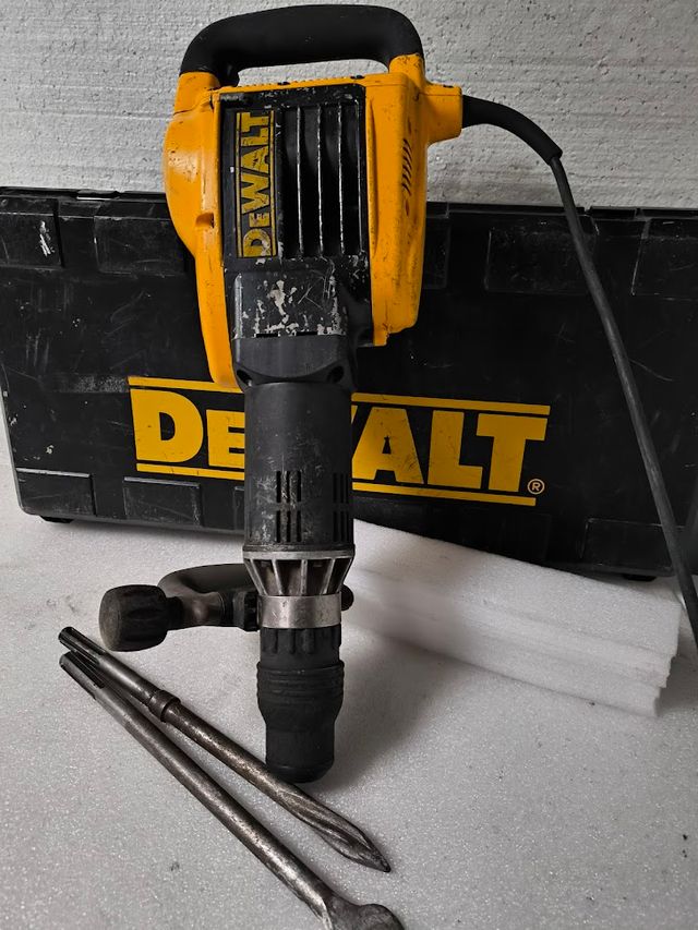 Martillo Demoledor DeWalt D25899 QS picador