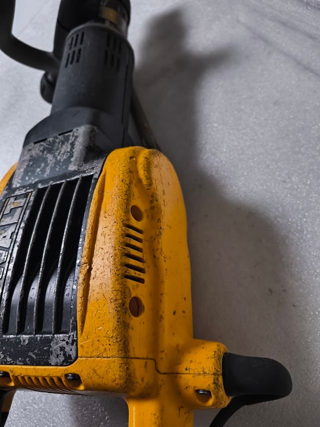 Martillo Demoledor DeWalt D25899 QS picador