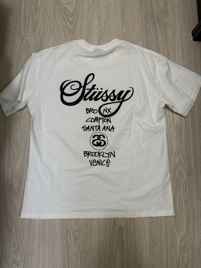 Camiseta Stussy Blanca Estampado Exclusivo