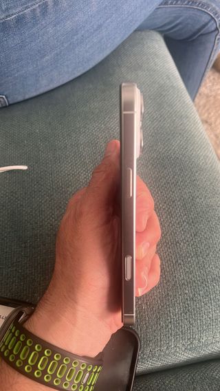 iPhone 16 Pro Max 256 GB + Seguro