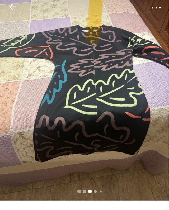 Vestido Parfois manga murciélago