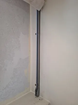 Cortina blanca de tela