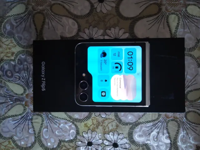 Samsung Galaxy Z Flip 5 Blanco