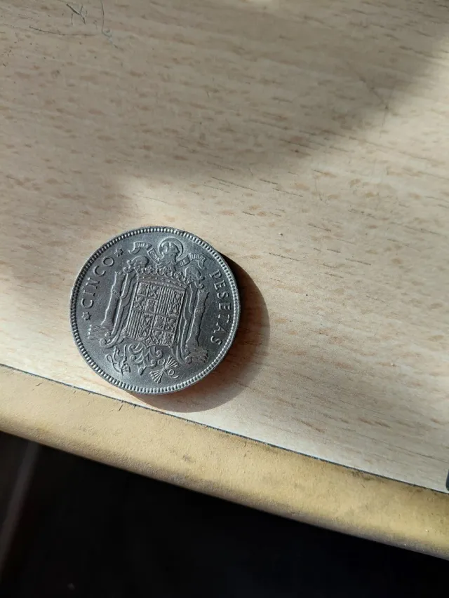 5 Pesetas 1949 Estrella 19 . 50