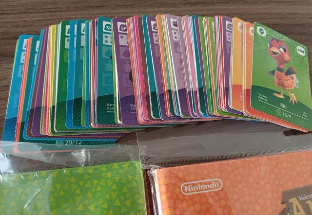 Álbumes Animal Crossing + Cartas Amiibo