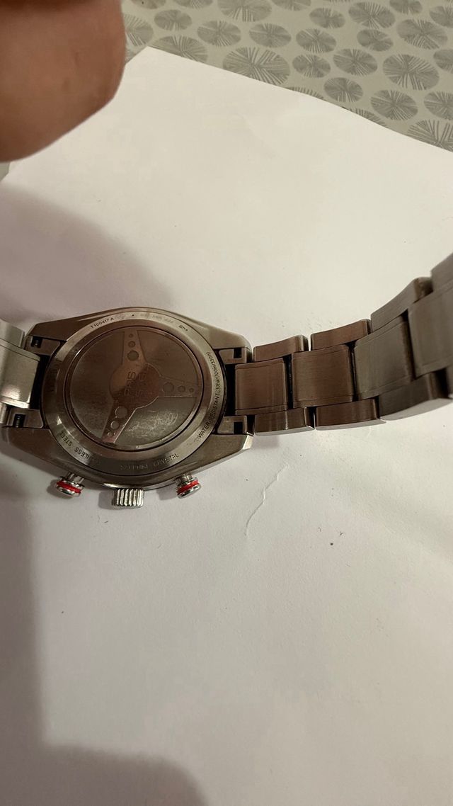 Reloj Tissot Cronógrafo Negro y Plateado