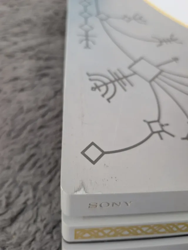 PS4 Pro Edición Limitada God of War