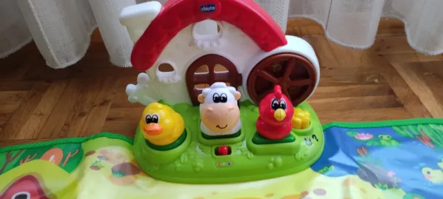 Tapete Interactivo Chicco Animales Granja Bilingüe