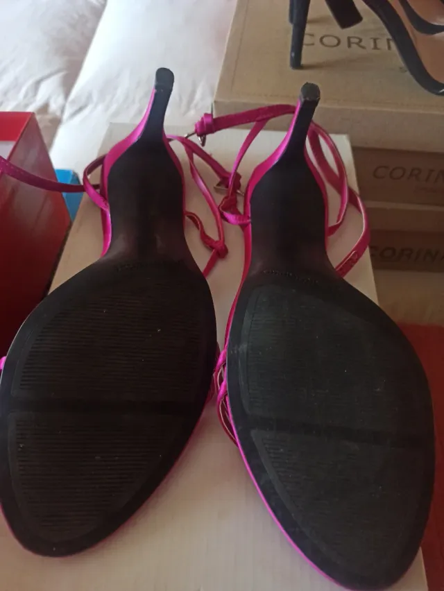 Sandalias Stradivarius Fucsia