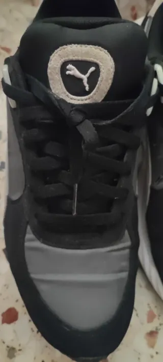 Zapatillas Puma Negras y Grises