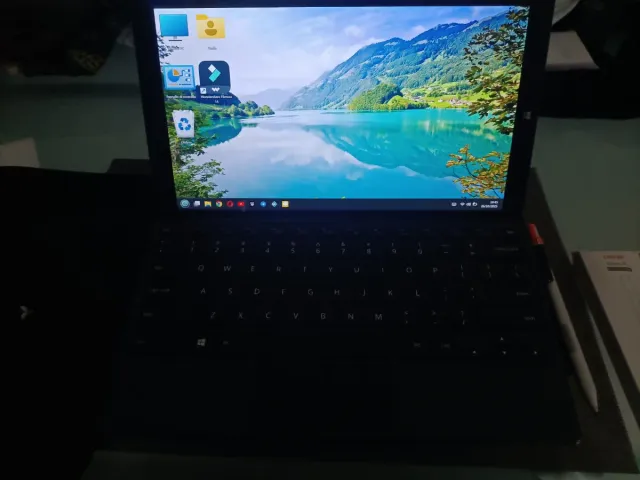 Tablet 2-in-1 CHUWI Windows 11