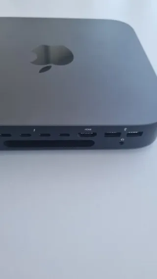 Mac mini 2018 Space Gray