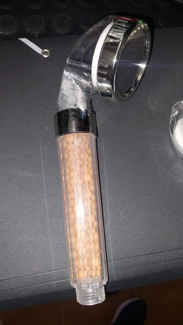 A estrenar Cabezal del agua boquetes pequeños.