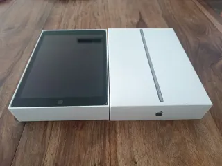 iPad 8ª Gen 10.2 32GB Wi-Fi Plata NEGOCIABLE