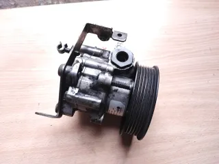 Bomba Dirección Peugeot 407 2.7 HDI UHZ