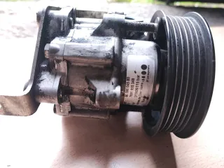 Bomba Dirección Peugeot 407 2.7 HDI UHZ