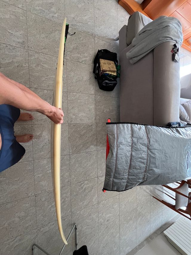 Tabla de surf 6'4 28L