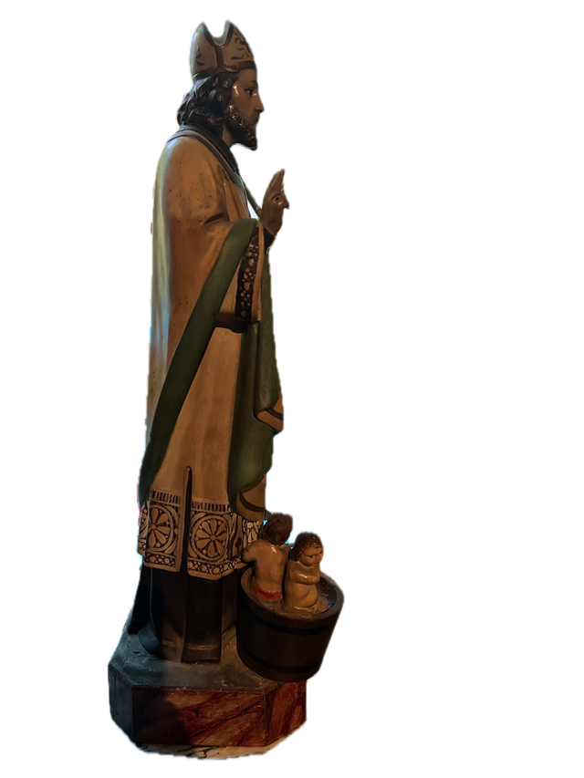 Antica scultura di San Nicola di Olot